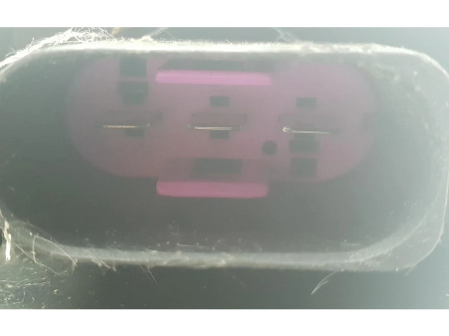 Вентилятор радиатора     6Q0121207C, 6Q0121207C    Skoda Fabia Mk3 (NJ) 