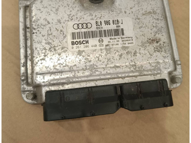 Řídící jednotka 8L0906018J, 26SA6419 Audi TT Mk1 2000