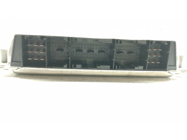 Řídící jednotka 7789376   BMW X5 E53 2006