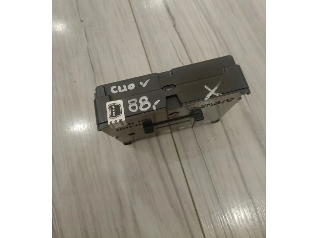 Блок управления 285S22368R   Renault Clio V