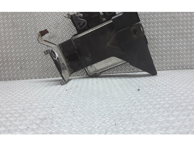 Блок управления двигателя 0281011549, 8200310863 Renault Scenic II - Grand scenic II