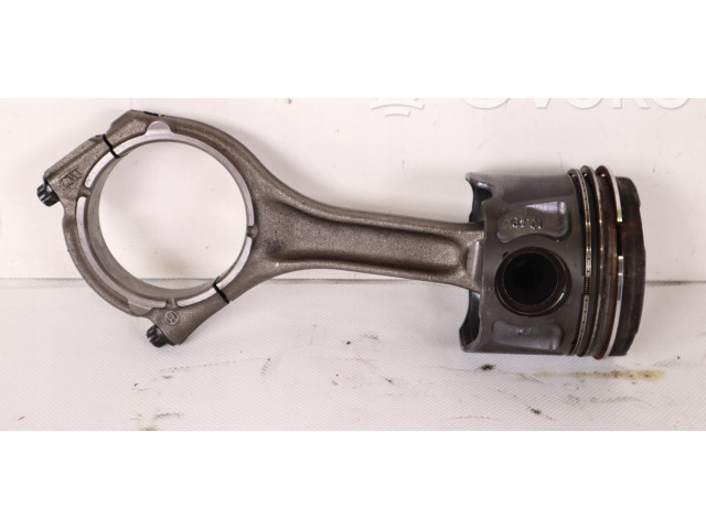 Поршень с шатуном Maserati Ghibli