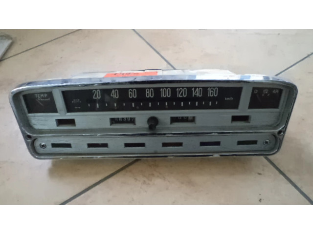Панель приборов Fiat 125p