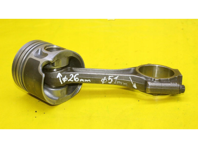  Поршень с шатуном  038G  Volkswagen Bora  