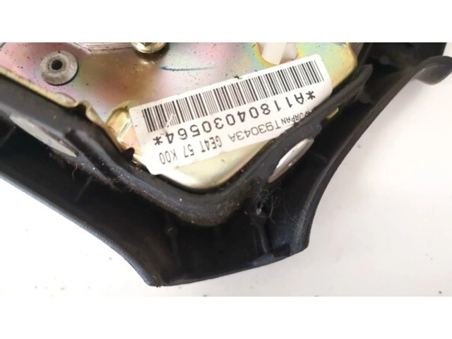 Подушка безопасности пассажира ge4t57k00 Mazda 626