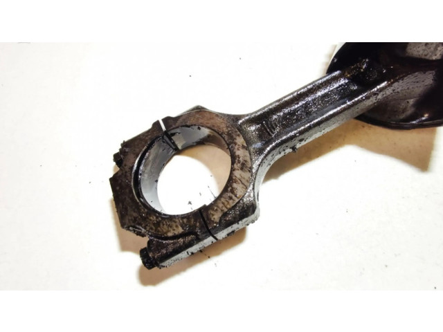  Поршень с шатуном    Fiat Marea для дизельного двигателя 2.4