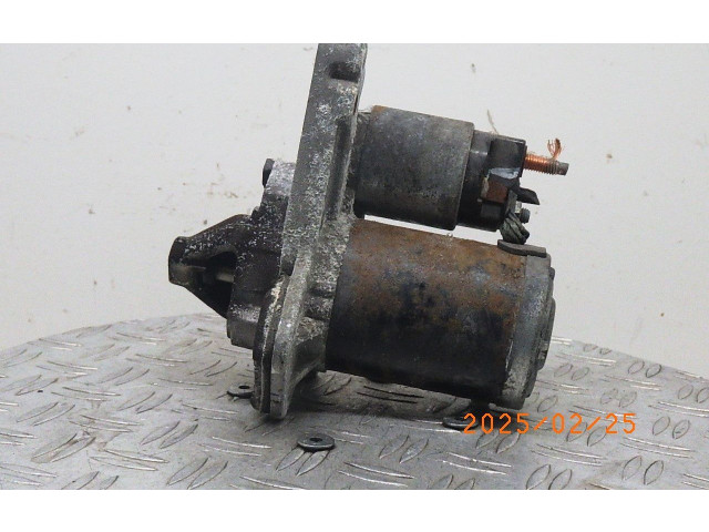 Стартер     233000779R    Dacia Sandero 