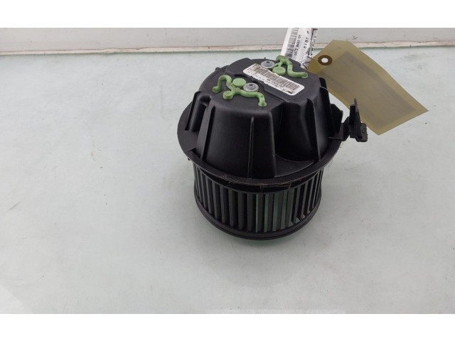 Вентилятор печки    272106020R, N106415P   Dacia Sandero