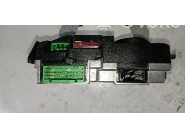 Блок управления двигателя 30782707   Volvo XC90