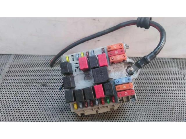 Блок предохранителей 51742420 Alfa Romeo 166