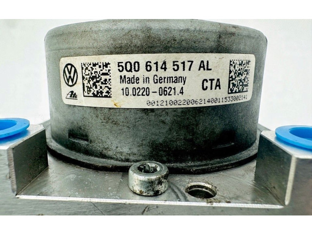 Блок АБС 5Q0907379AK, 5Q0614517AL Volkswagen Golf VII 2013 - 2019 года