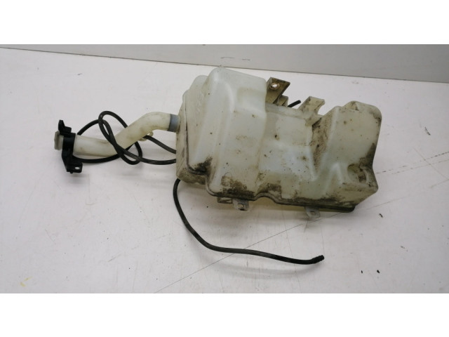 Бачок оконной жидкости