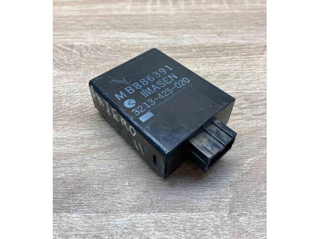 Блок управления MB886391, 3213425020   Mitsubishi Pajero