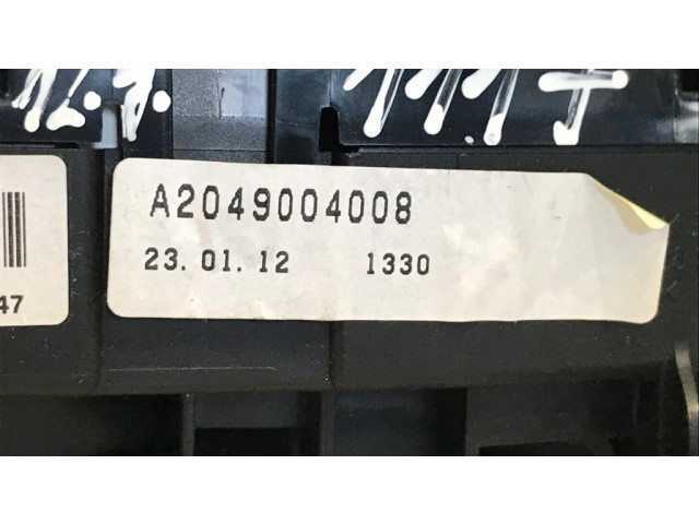 Přístrojová deska Mercedes-Benz C W204 2012 A2049004008, A2C53435305