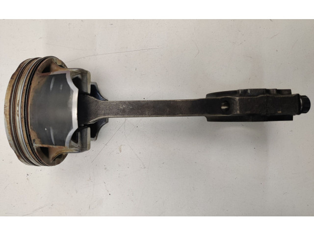 Поршень с шатуном Ford F150 - года