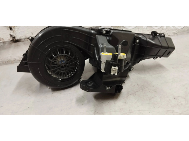 Вентилятор печки    31449328   Volvo XC90