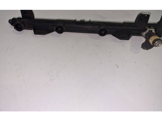 Топливная рампа 036133320 Volkswagen Golf VI