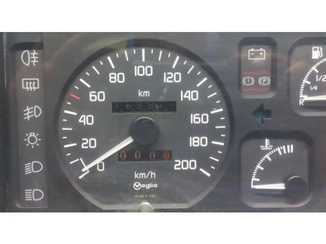 Přístrojová deska  Renault Clio I 1994 7700831040  