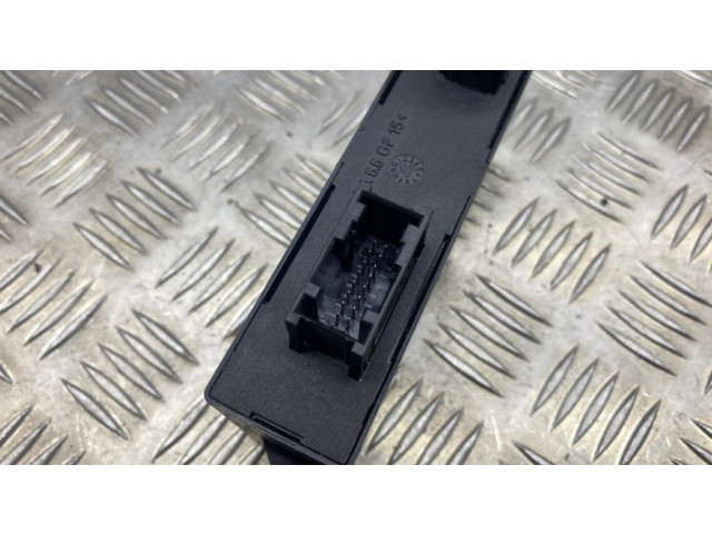 Блок управления парковки