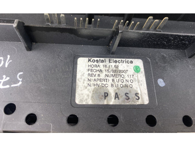 Pojistková skříňka 08022155, A2215451601 Mercedes-Benz CL C216 2007