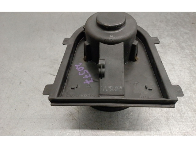 Вентилятор печки 1J1819021A Volkswagen Golf SportWagen