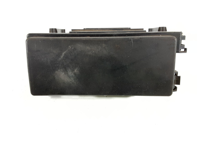 Блок предохранителей 04692073AB, L0023294AB Jeep Grand Cherokee (WK)