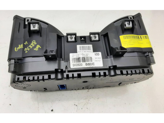 Панель приборов 5K0920860E   Volkswagen Golf VI       