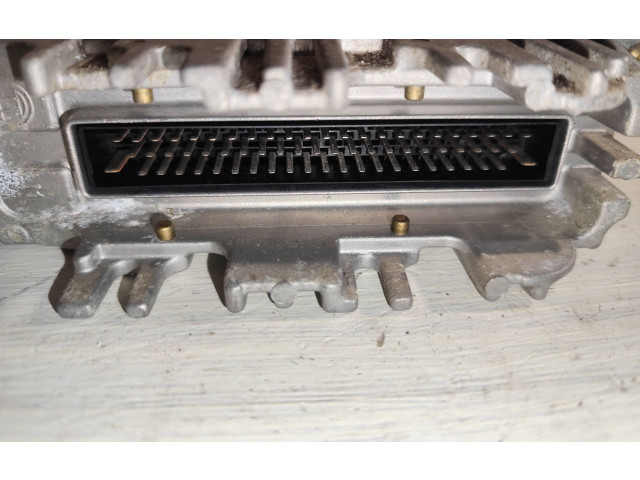 Řídící jednotka 0281001251, 028906021p Ford Galaxy 2002