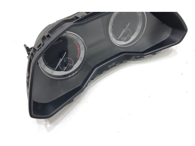 Панель приборов 3V0920710 Skoda Superb B8 (3V)