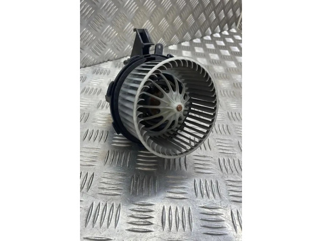 Вентилятор печки       Audi Q5 SQ5