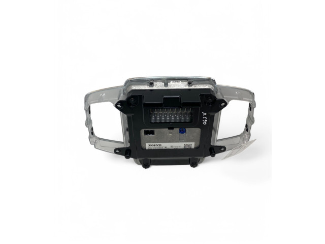Дисплей    31466836   Volvo XC90