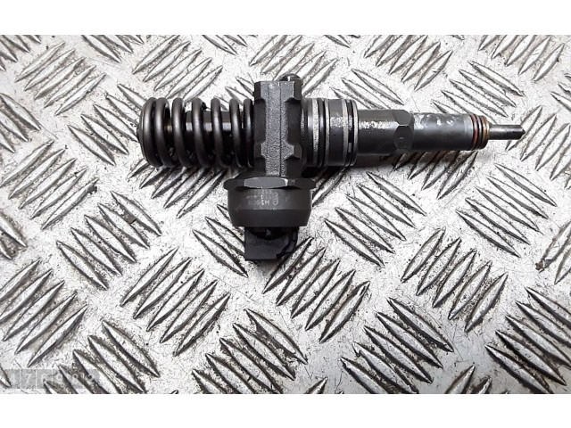 Форсунка 038130073ag Skoda Octavia Mk2 (1Z)