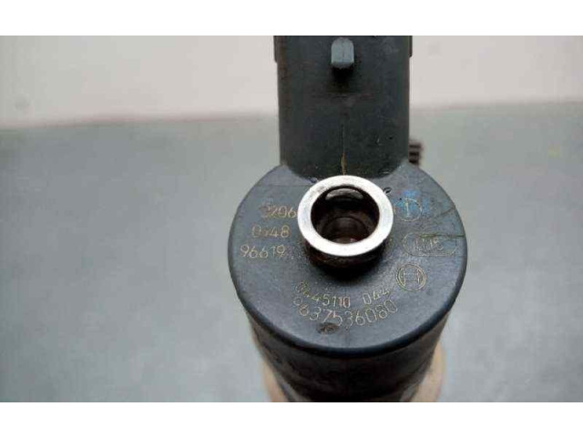 Форсунка 0445110044, 9637536080    Peugeot 406  RHZ 