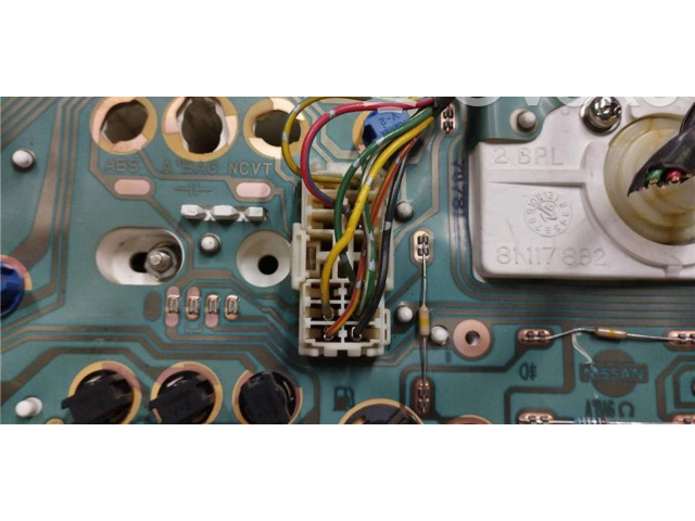 Pojistková skříňka Спидометр (приборный щиток) 81117882, 0090059 Nissan Micra C+C 1997