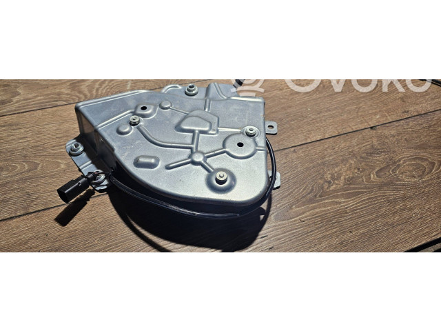 Zámek zadních dveří 2k0827201ab Volkswagen Caddy 2015