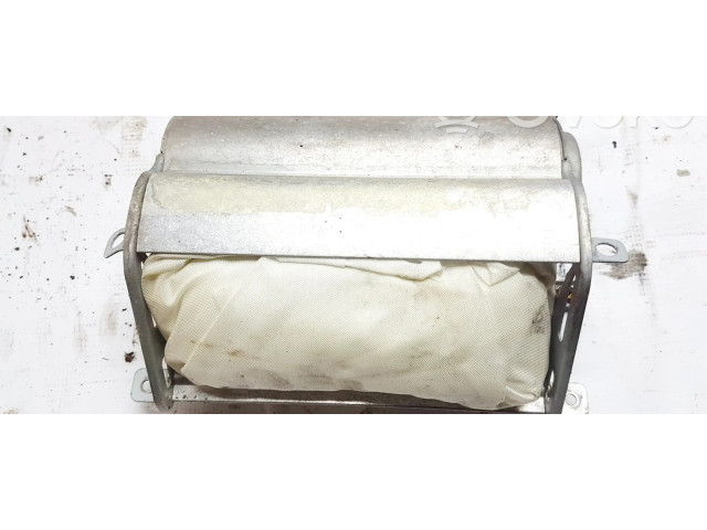 Подушка безопасности пассажира Mitsubishi Galant