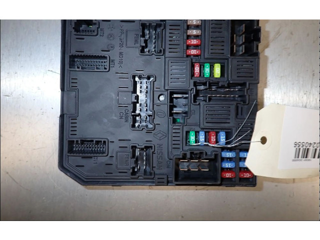 Блок предохранителей 284B14693R Renault Kadjar