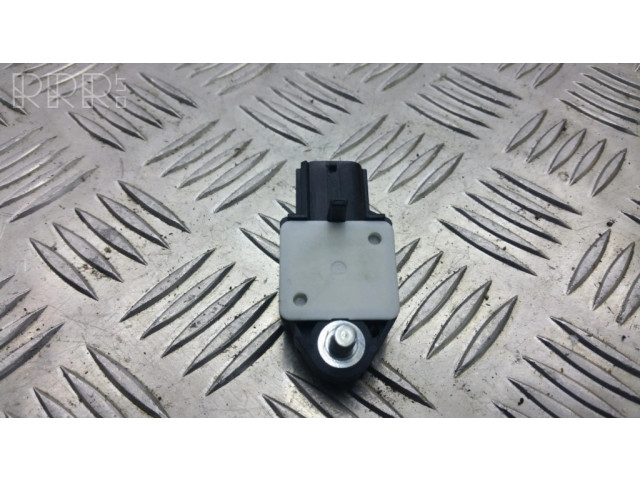 Датчик удара надувных подушек