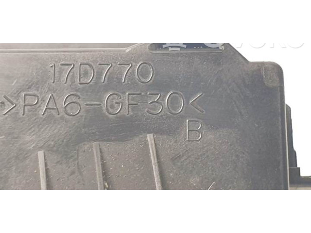 Ручка стеклоочистителей 17D770   Volvo C30