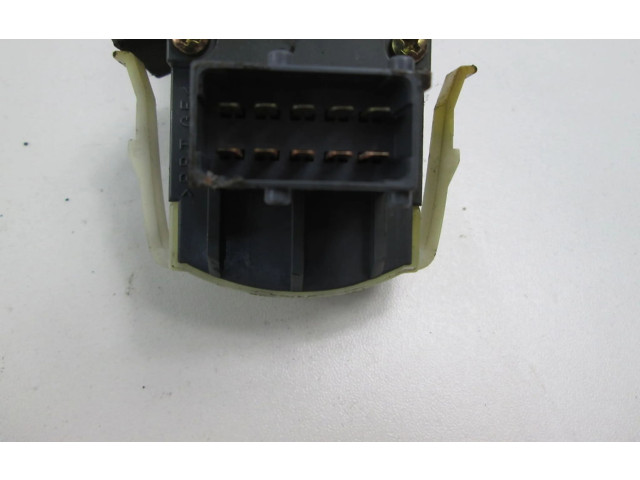 Переключатель дворников Saab 900