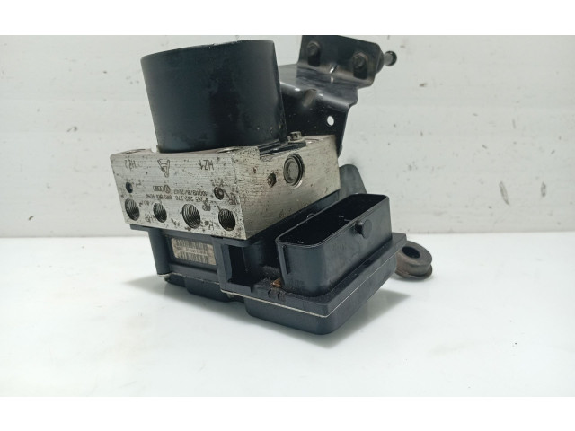 Блок АБС 6R0614117F, 6R0907379J   Skoda  Fabia Mk2 (5J)  2007 - 2014 года