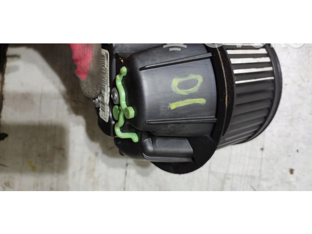 Вентилятор печки N108824E Dacia Duster