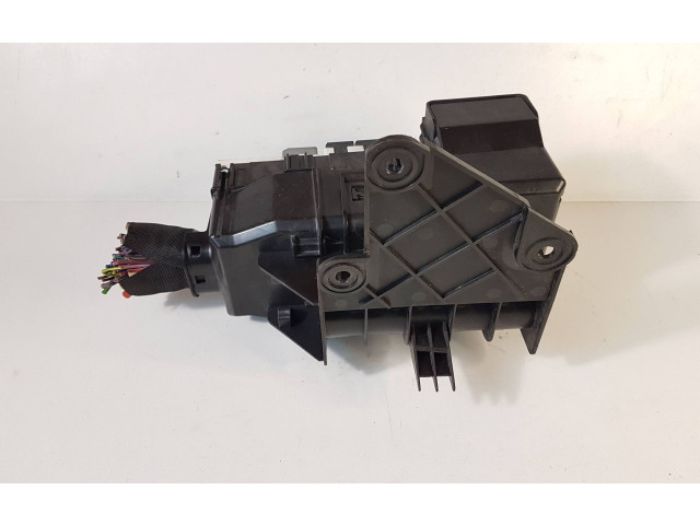 Блок предохранителей GK2T14401, GK2T14401FMB Ford Transit Custom