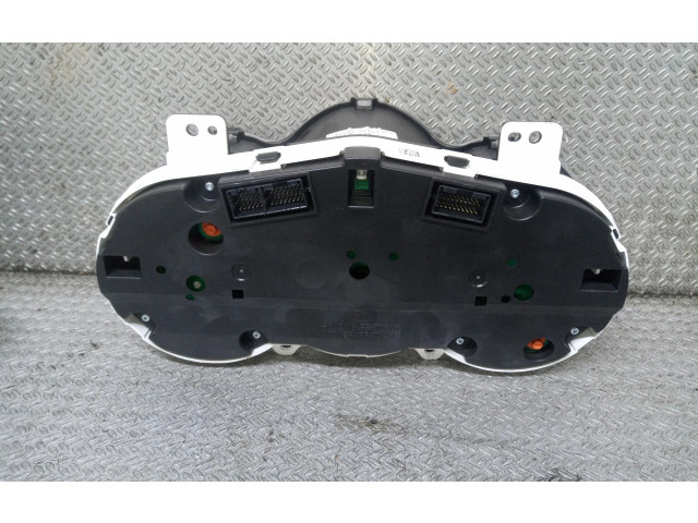 Přístrojová deska KIA Venga 2012 940041P591