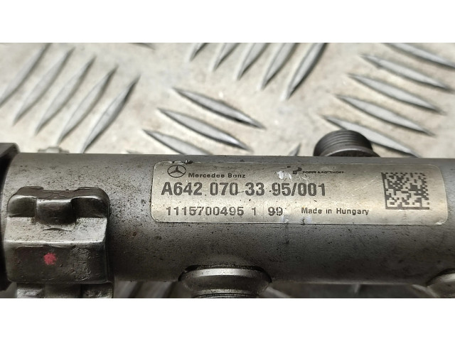Vstřikovač A6420701187, 0445116026 Mercedes-Benz E W212 pro naftový motor 3.0 642850
