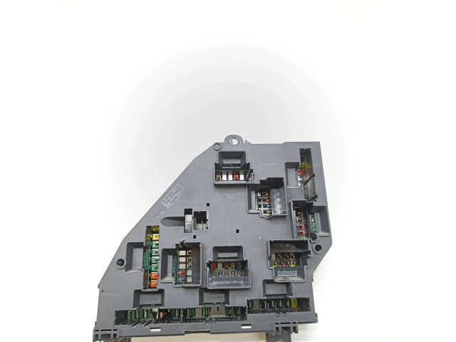 Pojistková skříňka 9210857 BMW 7 F01 F02 F03 F04 2010