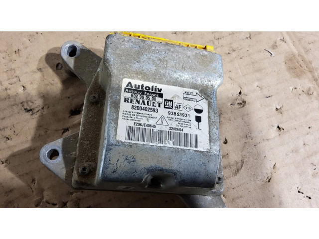 Блок подушек безопасности 8200402593, 93853931   Renault Trafic II (X83)