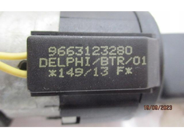 Pojistková skříňka Peugeot RCZ 2014