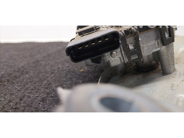 Моторчик дворников 8200619512    Dacia Duster