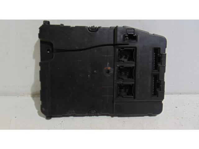 Блок комфорта 8200606830 Renault Scenic II - Grand scenic II